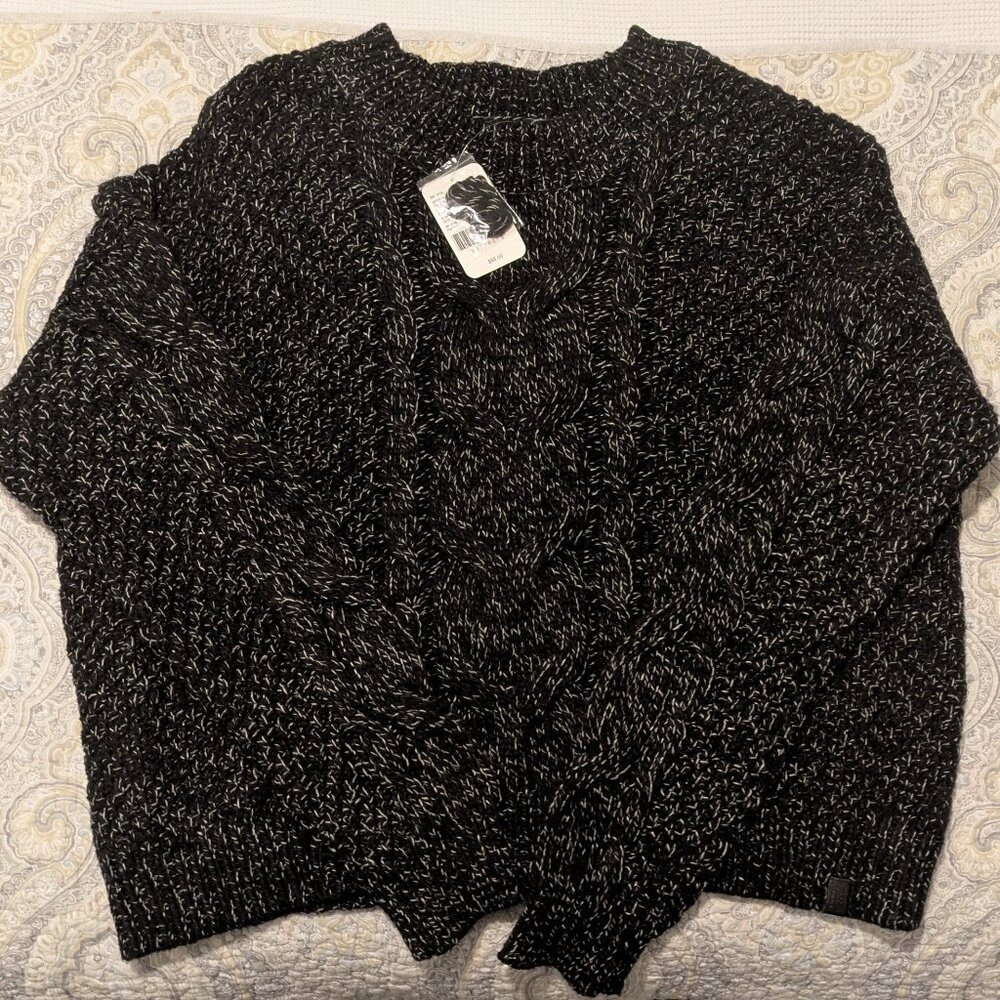 Roots Snowy Fox Cable Sweater Medium Black